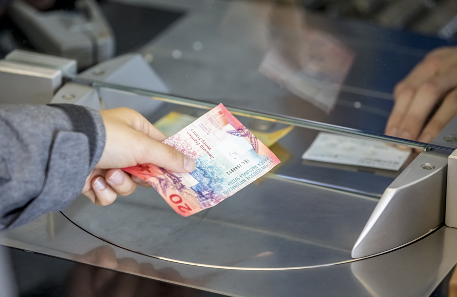 Sei mesi in anticipo: i tp svizzeri adeguano il termine di prevendita al settore dei viaggi